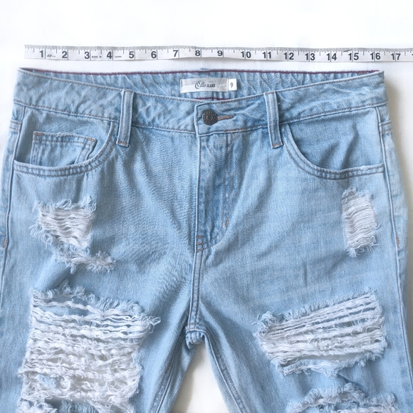 SOLD - Cello distressed light wash midrise jeans - Picture 3 of 8